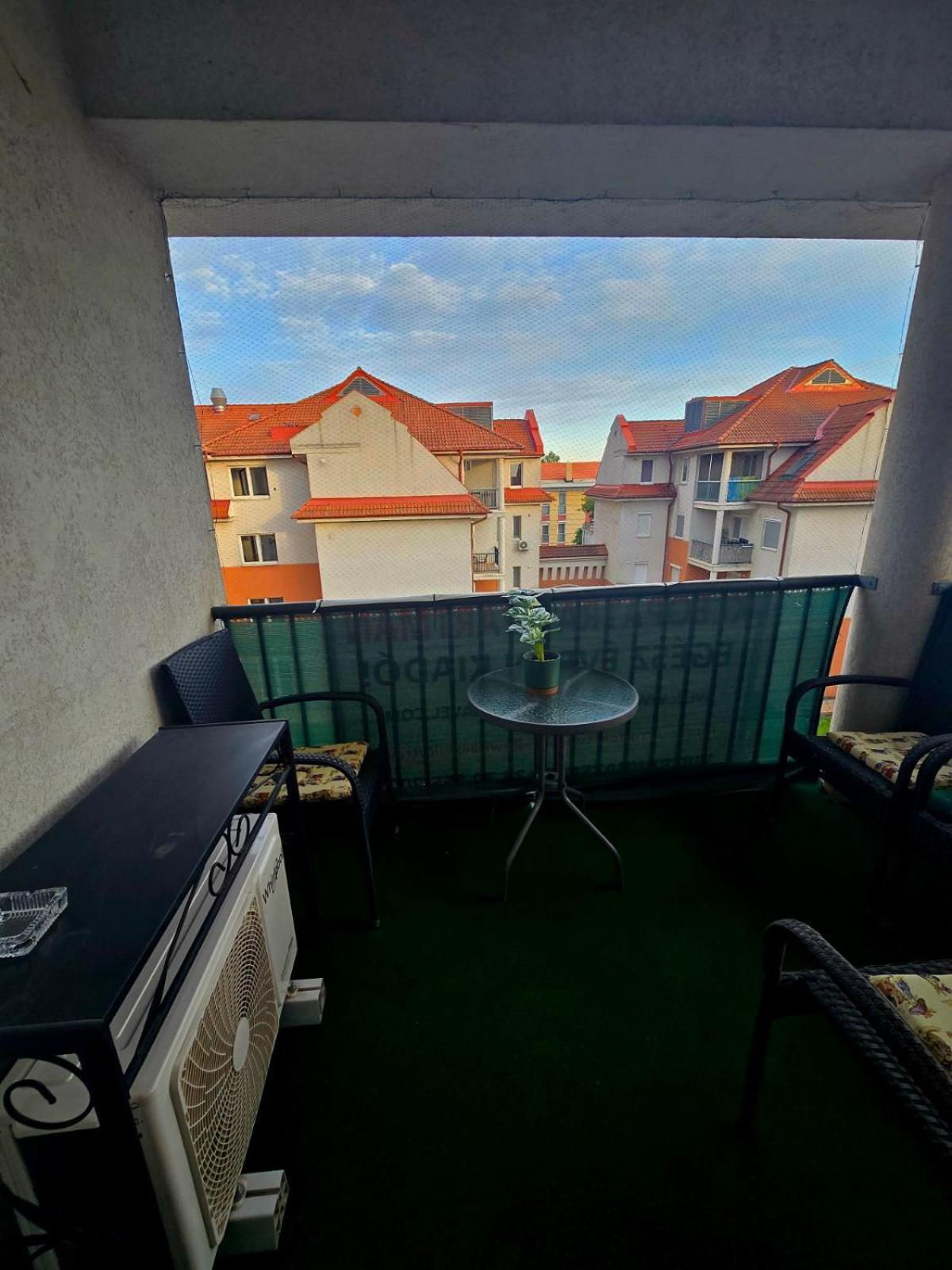 KLEOPÁTRA Stúdió Apartman Hajdúszoboszló Hajduszoboszlo Exterior foto